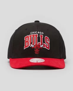 Mitchell & Ness Chicago Bulls Crown Snapback Cap